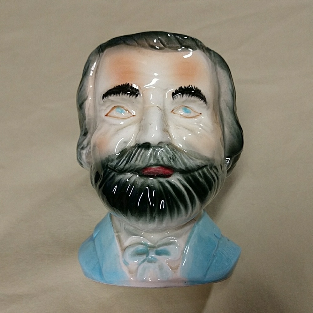 ROYAL DOULTON character jug / Giuseppe Verdi